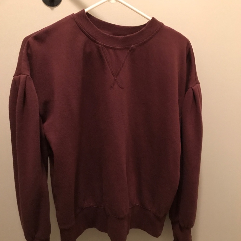 Sweatshirt